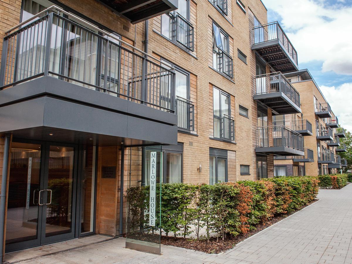 Camstay Riverside Cambridge  Exterior photo