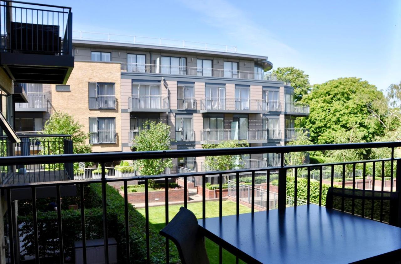 Camstay Riverside Cambridge  Exterior photo